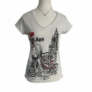 Coquette Paris Girl Y2K Vintage Graphic  Fitted V Neck Top Size M“ I ❤️ Munchen”